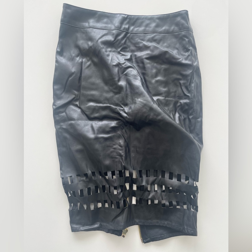 Black pencil skirt mistress rock